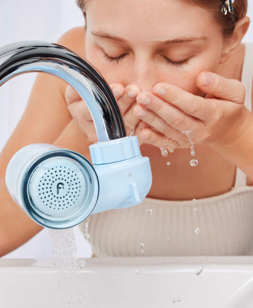 Faucet + Pro Series Shower Filter Bundle (2-Pack) - Image 4